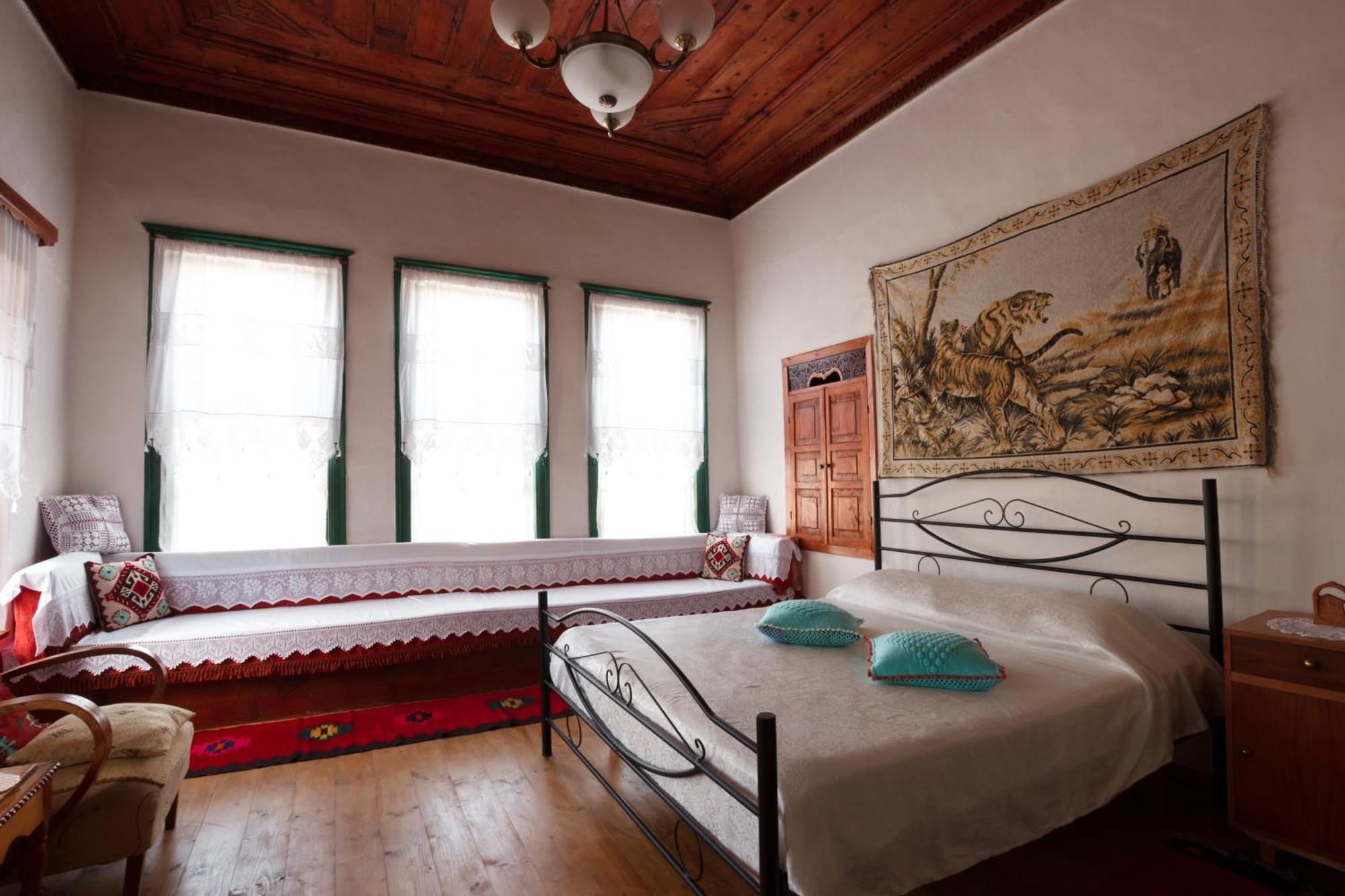Guesthouse 1805 Gjirokaster Exterior photo