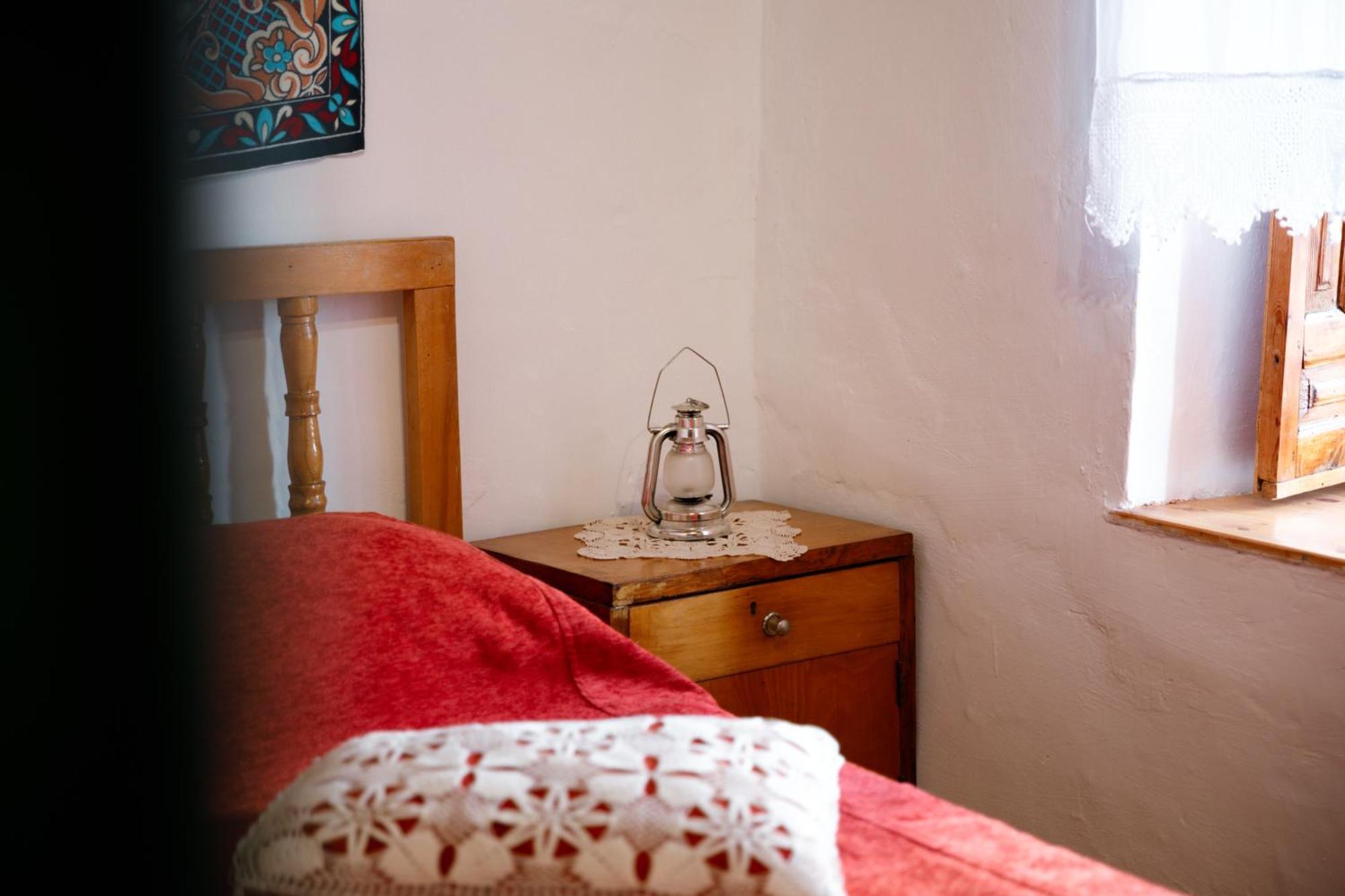Guesthouse 1805 Gjirokaster Exterior photo